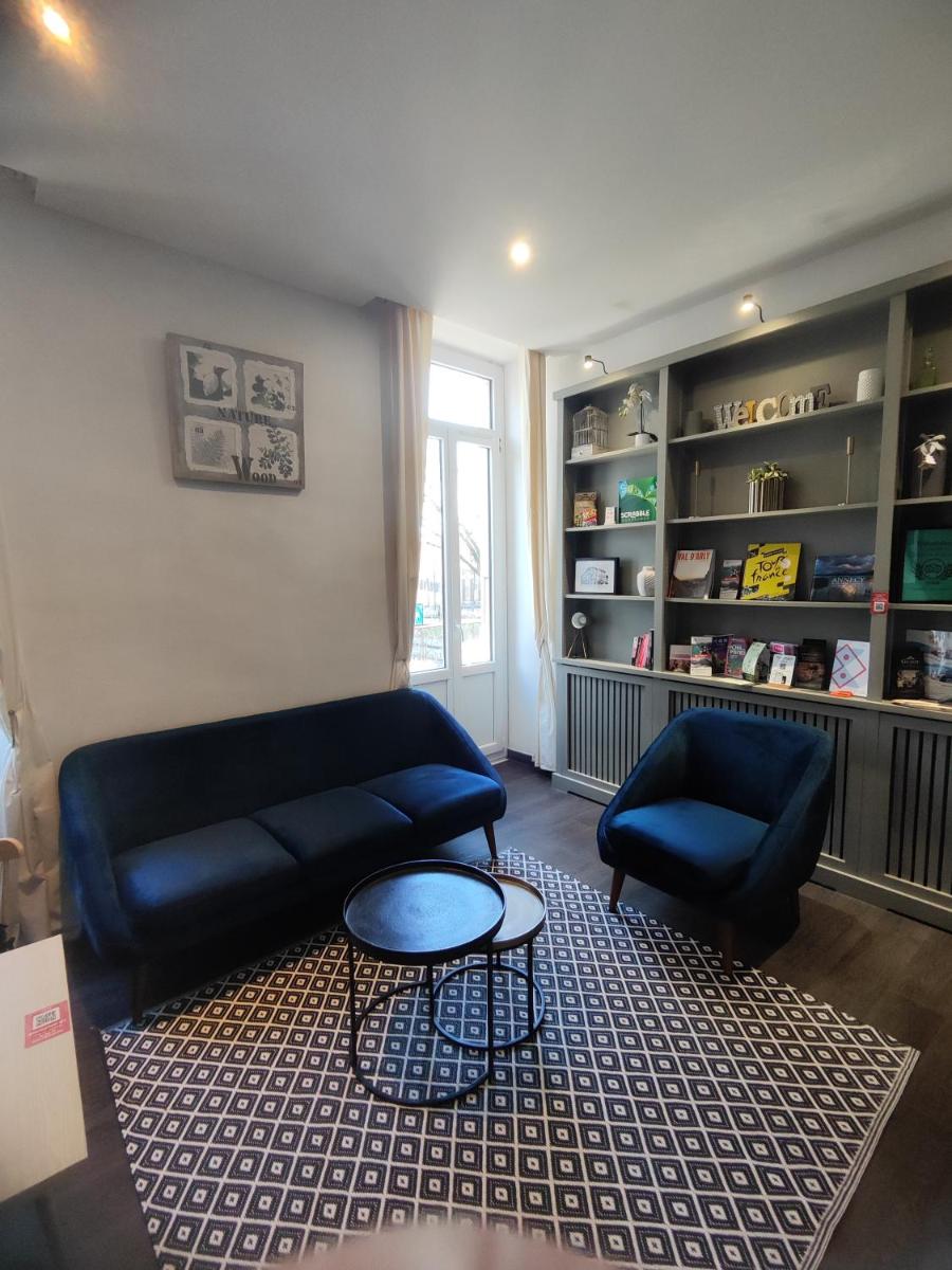 Hôtel des Alpes - Housity