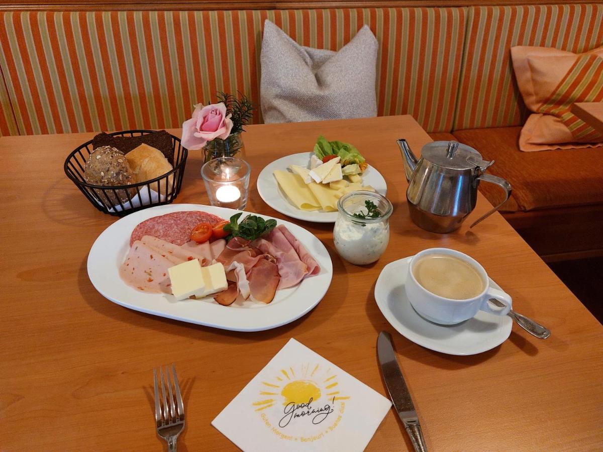 Blume Hausach I Hotel & Restaurant - Housity