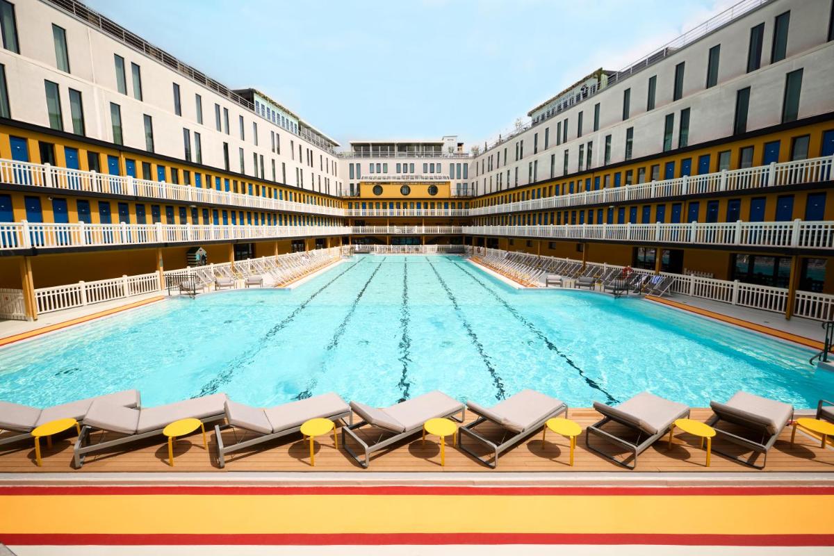 Piscine de l'établissement Molitor Hotel & Spa Paris - MGallery Collection ou située à proximité