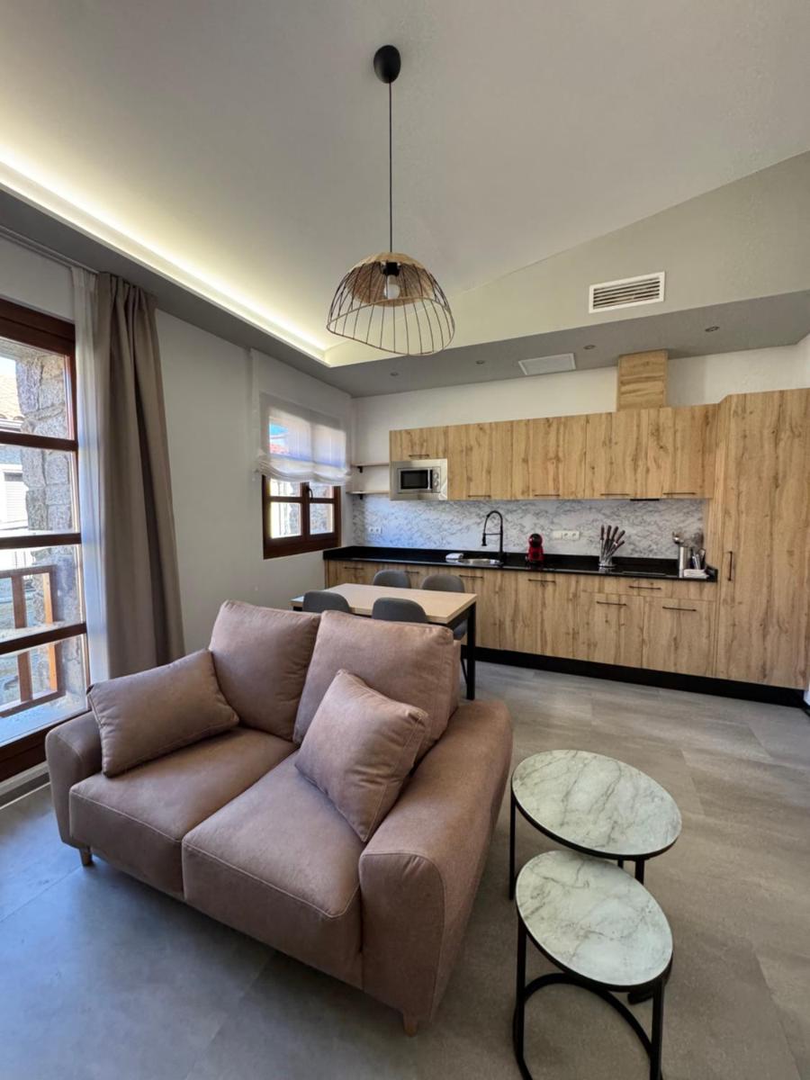 Hotel Apartamento 3 Lobitos - Housity