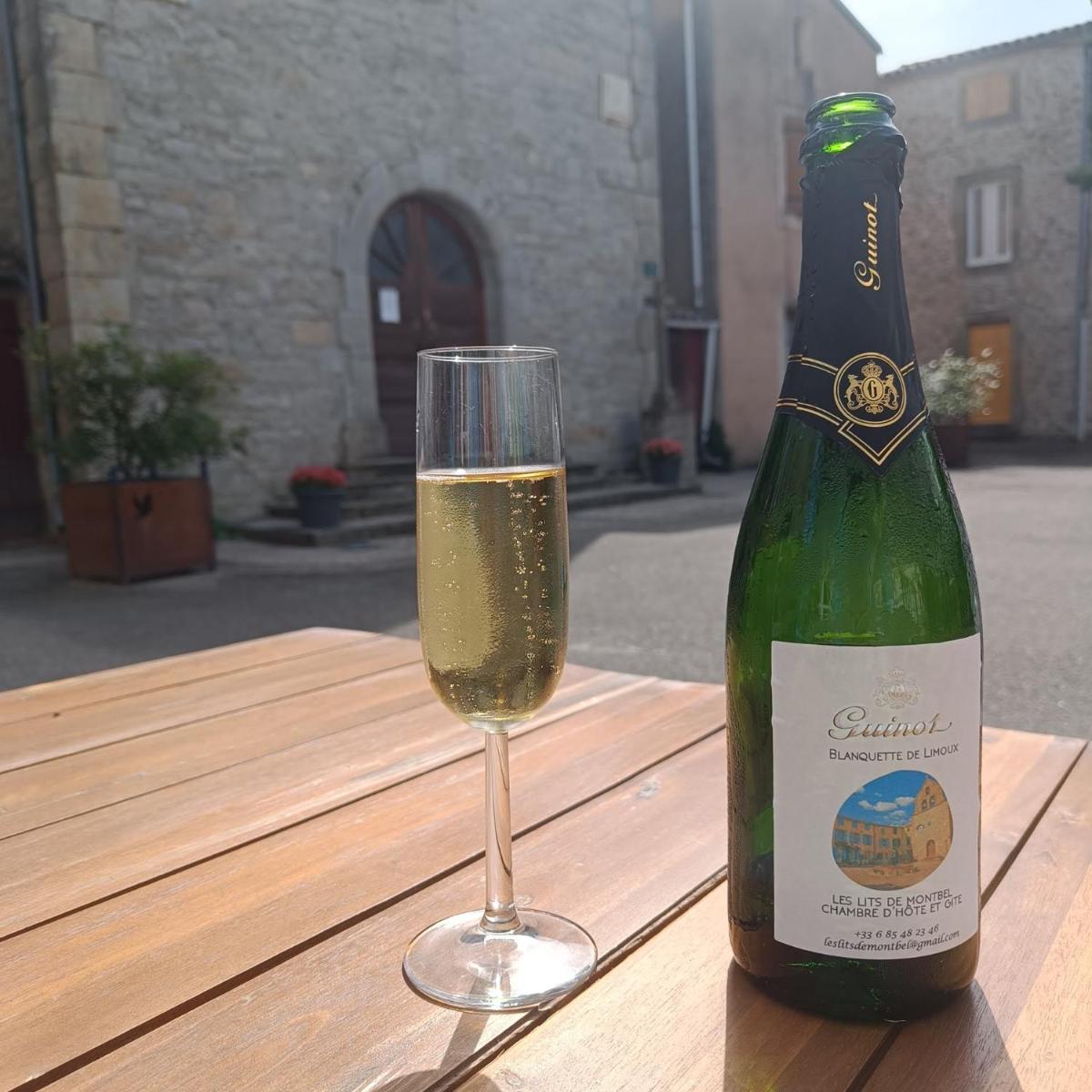Les lits de Montbel B&B - Housity