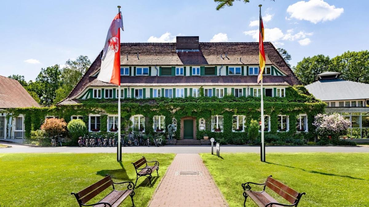 Hotel Döllnsee-Schorfheide - Housity