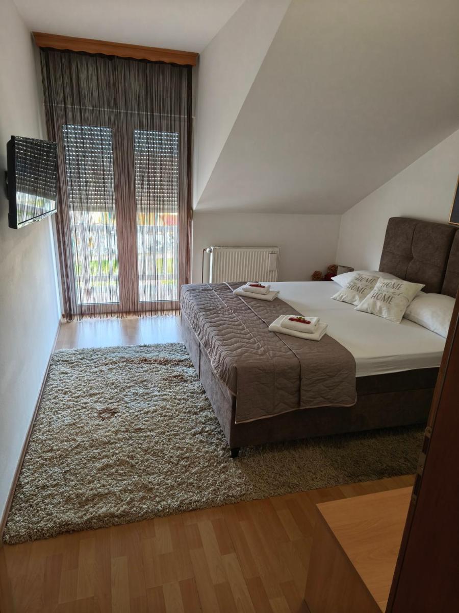 Apartmani MARIN-ŽUPANJA - Housity