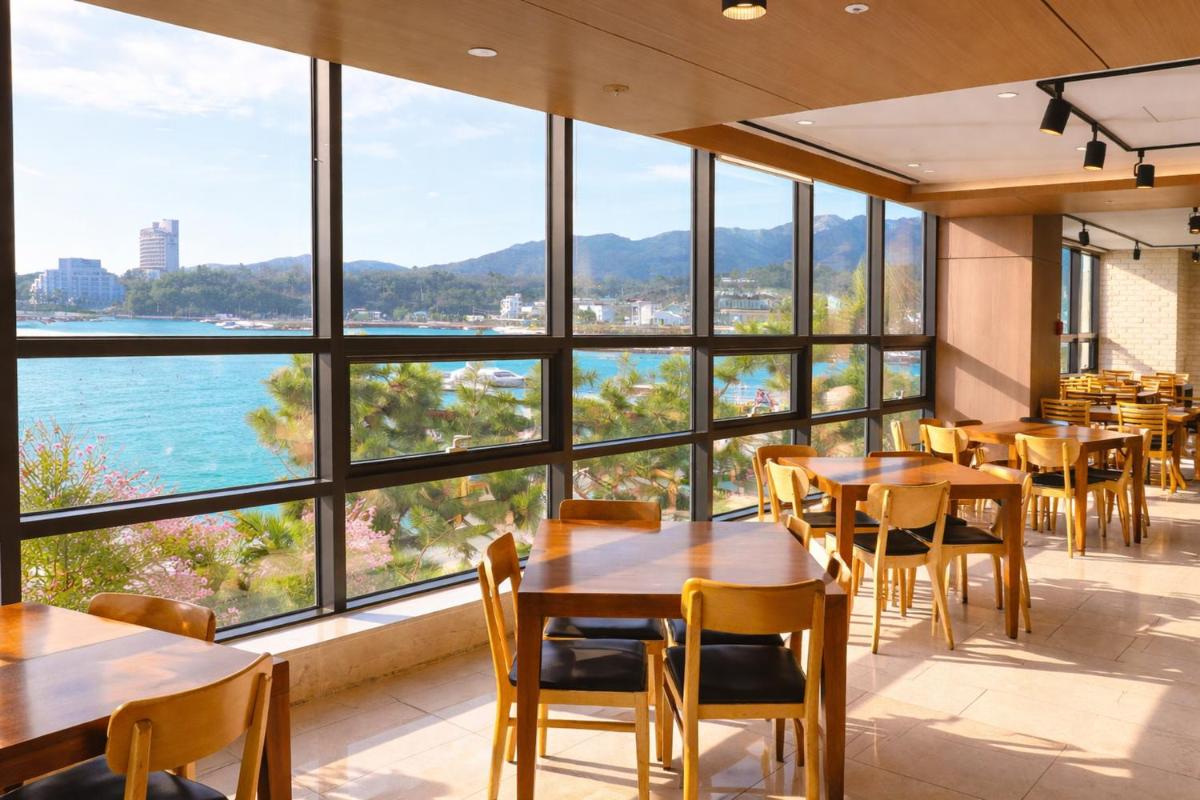 Ramada by Wyndham Gangwon Sokcho - Housity