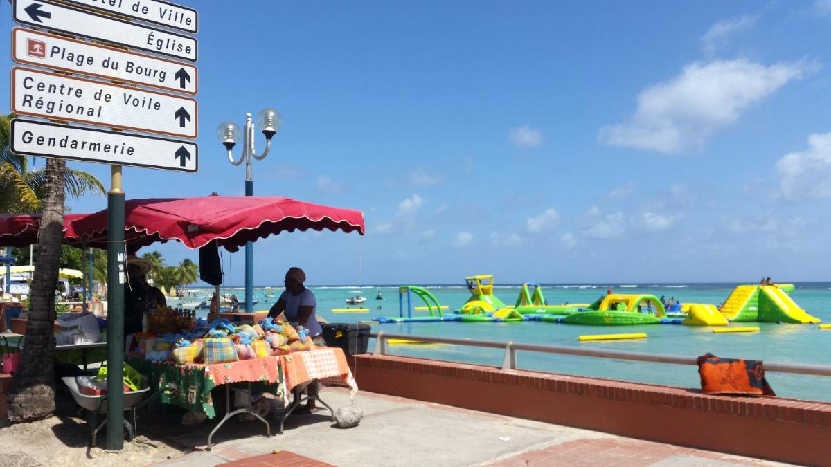 Locastudio - Carambole - Housity