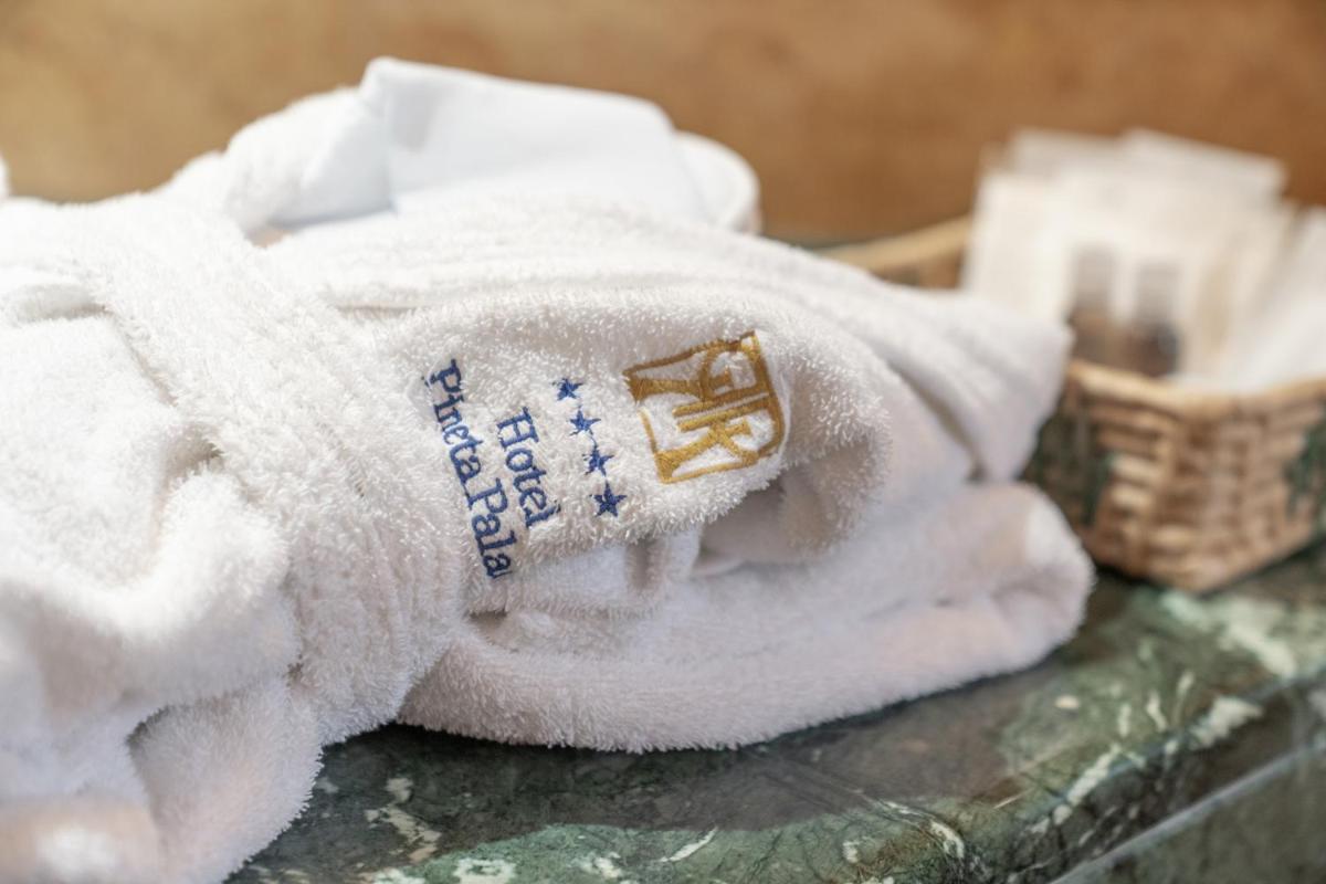 Hotel Pineta Palace - Housity