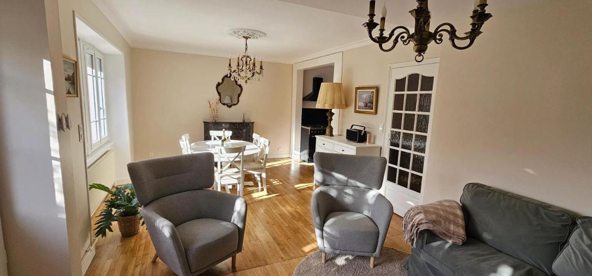 Maison confortable à Douarnenez avec jardin - Housity