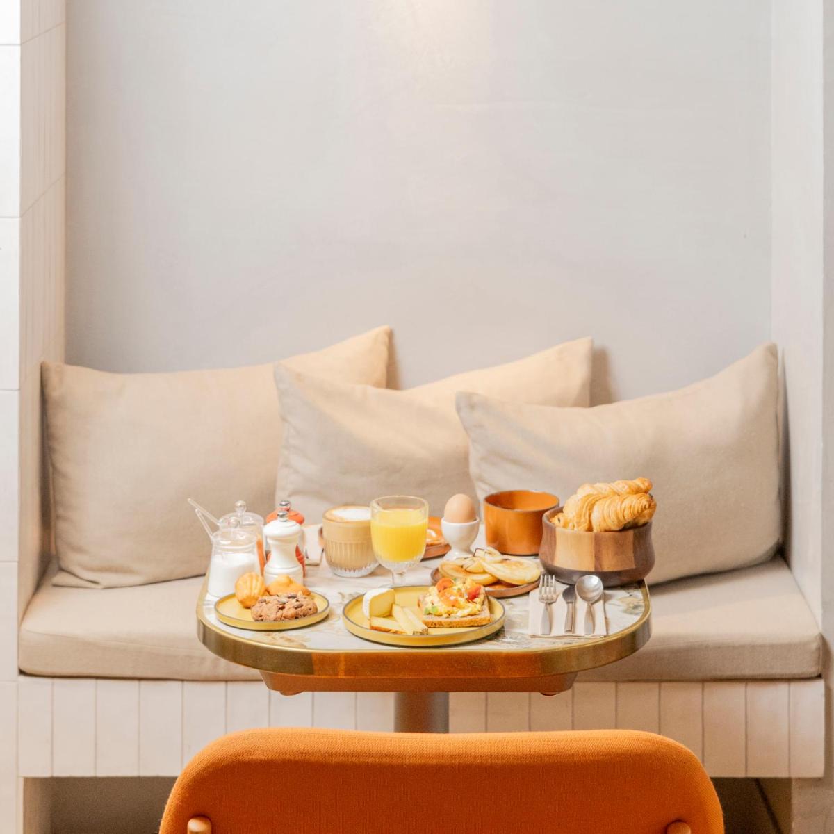 Nourriture dans l'hôtel ou à proximité