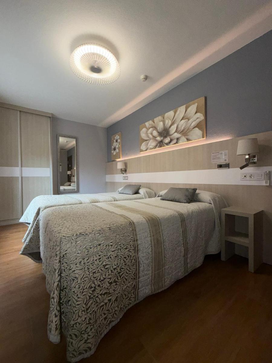 Hotel Bahia - Housity