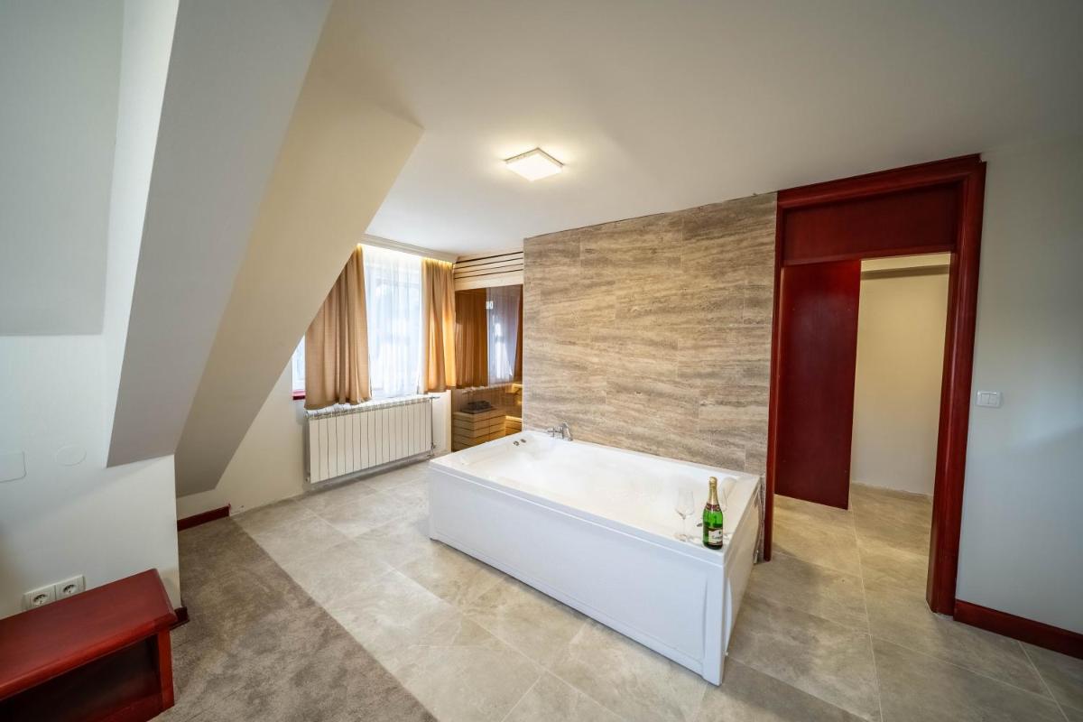 Divski Resort - Housity