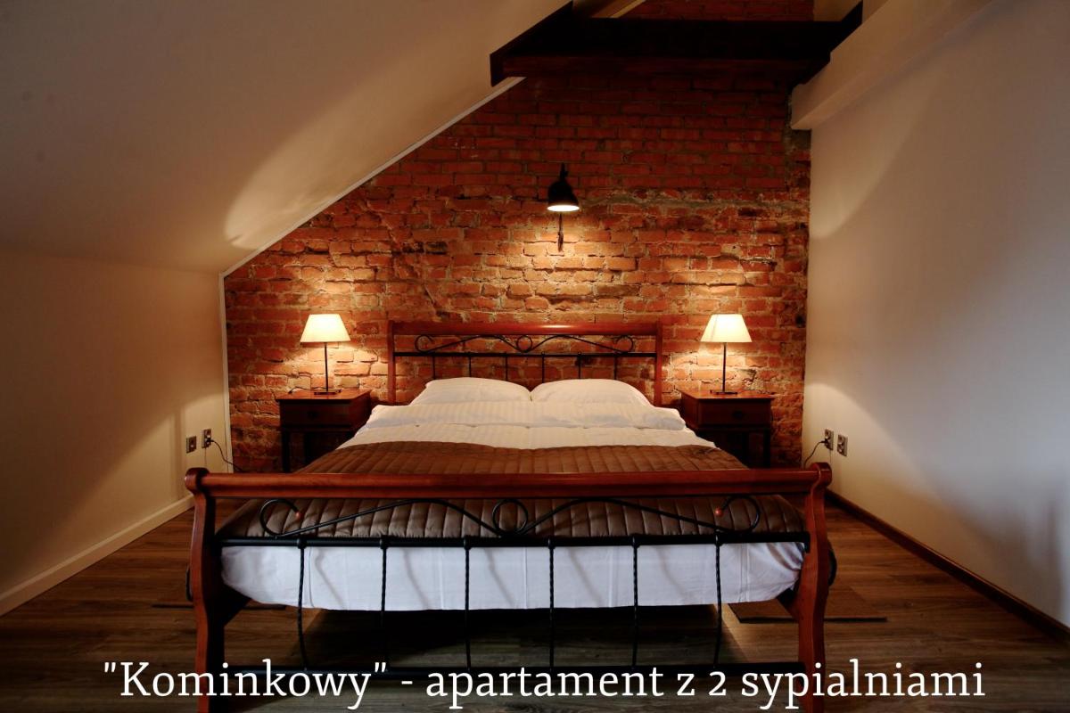 Nowy Rynek 10 - Housity