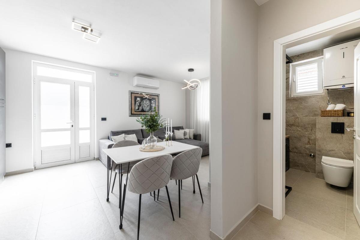 Villa Nick - Housity