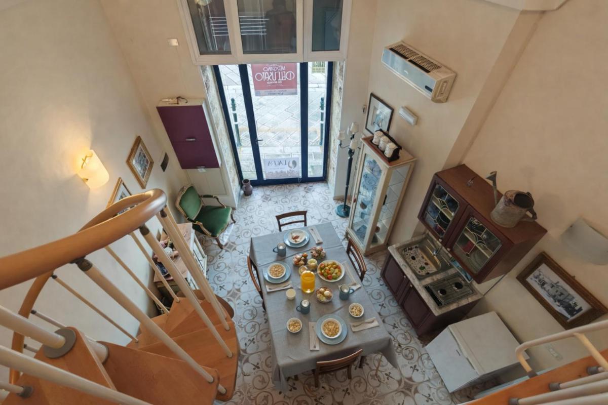 Li Trappiti - Housity