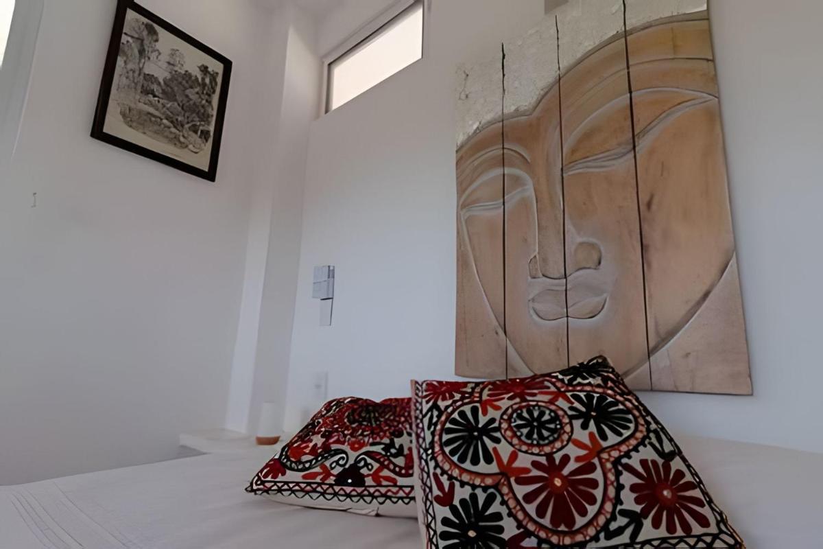 Valentina Salchi Buda depa playa virgen internet - Housity