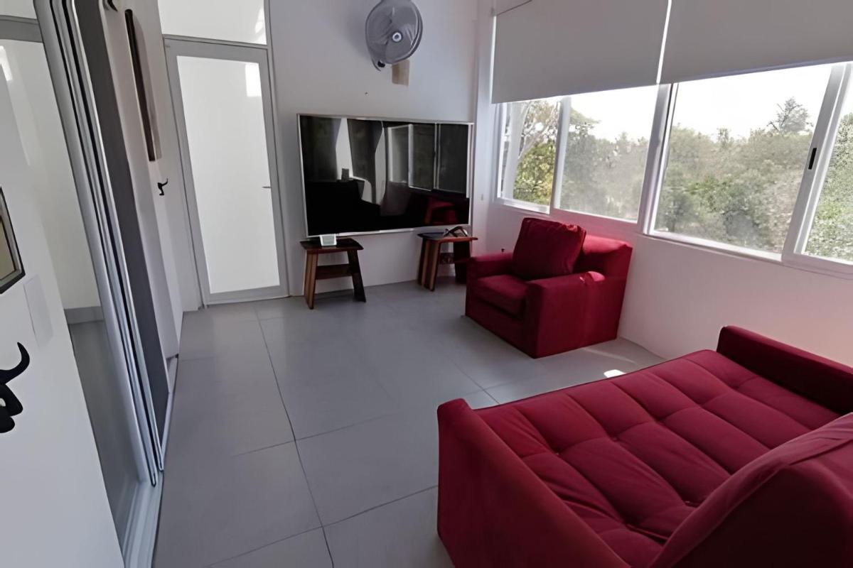 Valentina Salchi Buda depa playa virgen internet - Housity