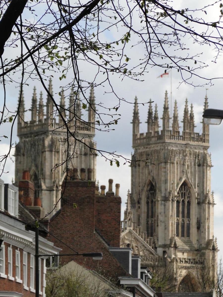 The Minster Hotel - Housity