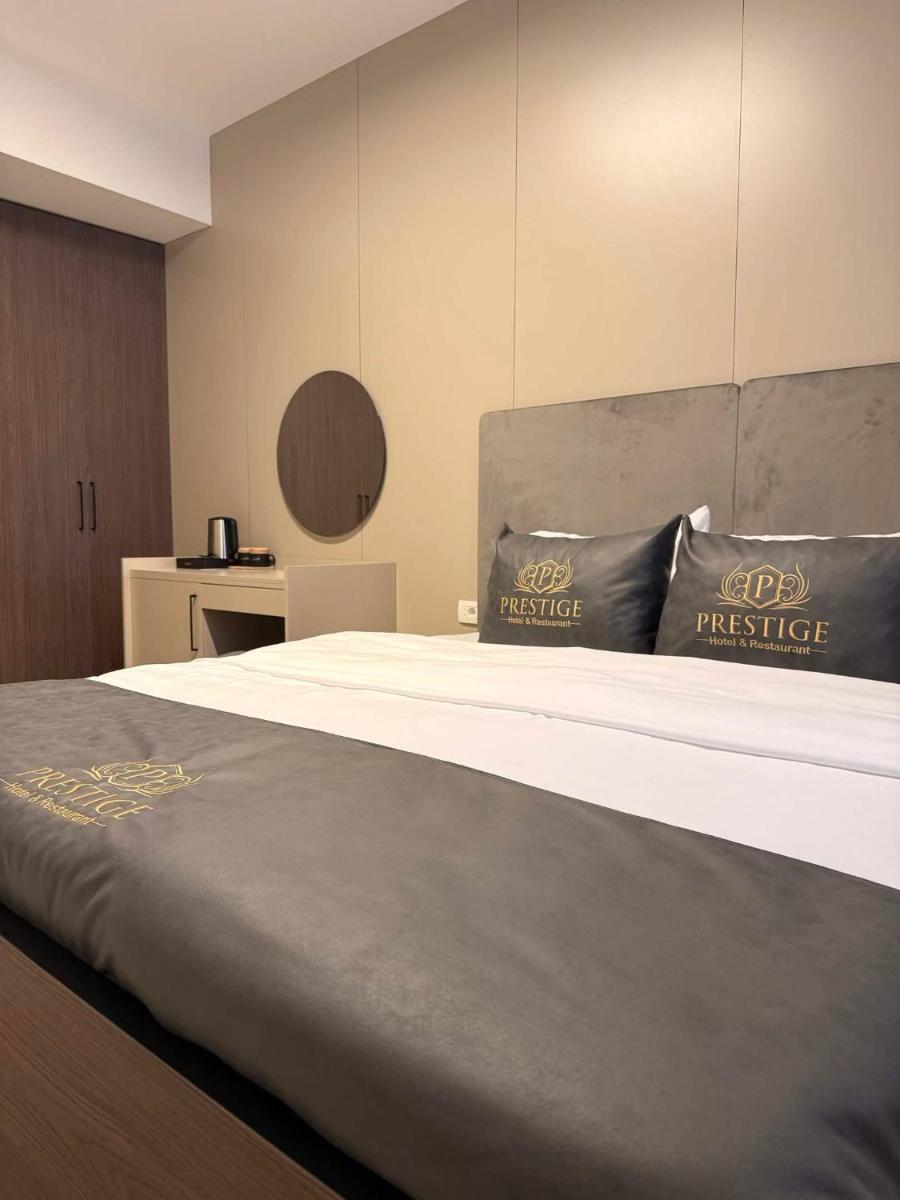 Hotel Prestige - Housity