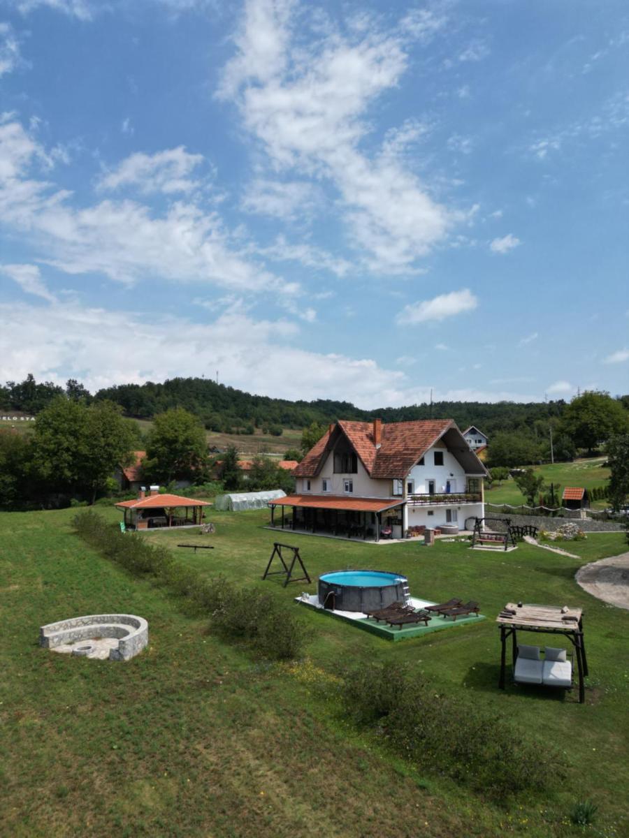 Rtanjska bajka - Housity
