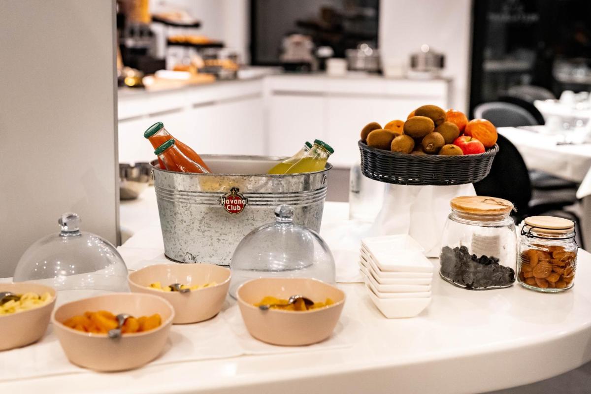 Nourriture dans l'hôtel ou à proximité