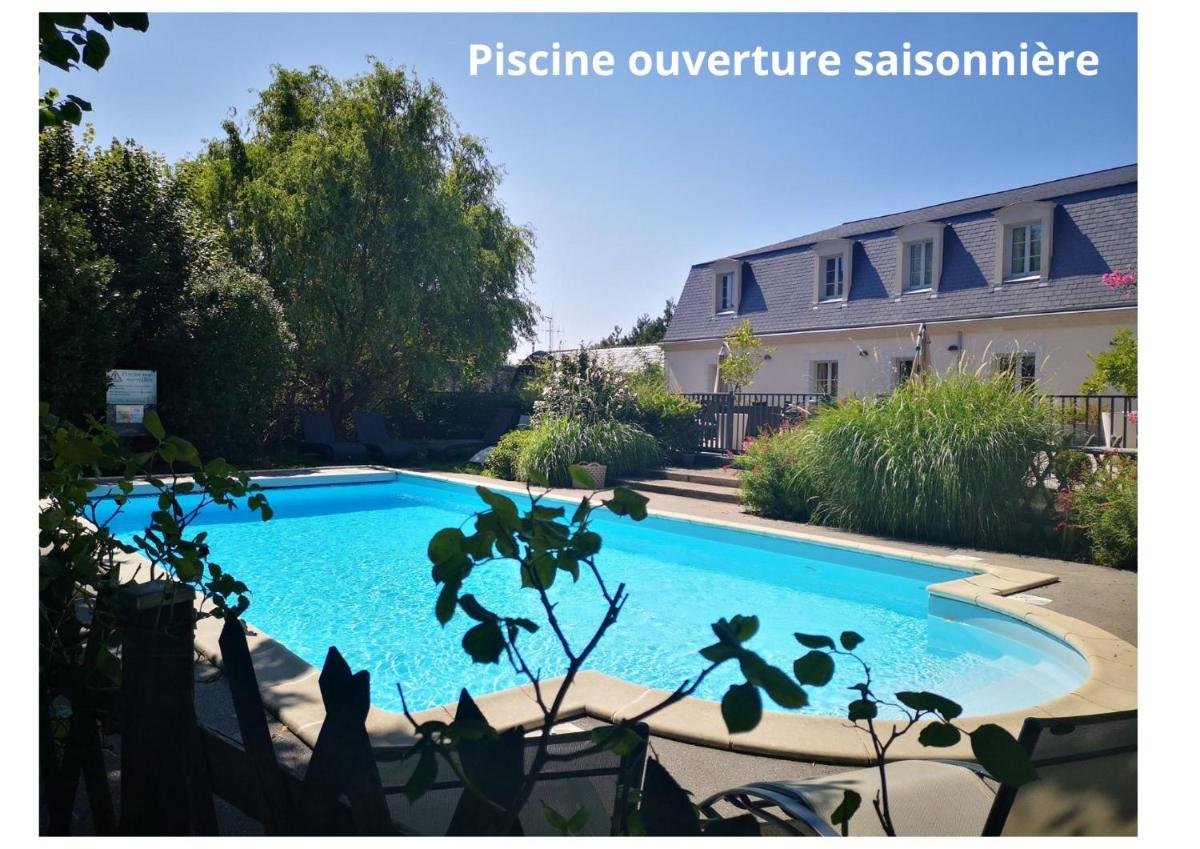 Piscine de l'établissement Hôtel 4 étoiles - Restaurants & Spa Périer Du Bignon ou située à proximité