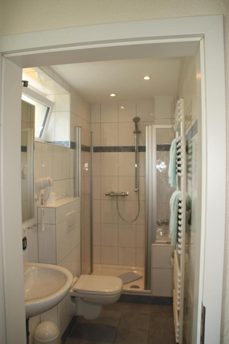 Hotel Neuses - Housity