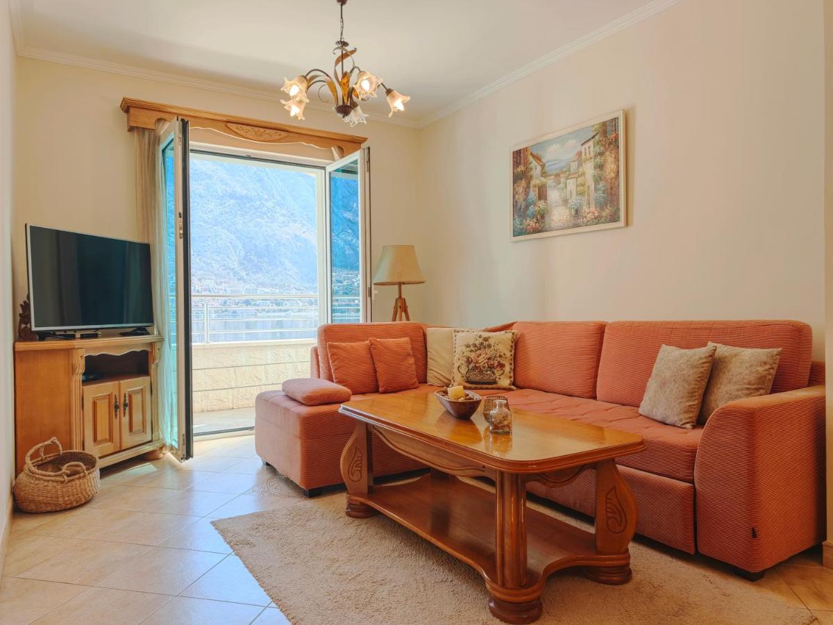 Apartments Jovanovic - Housity