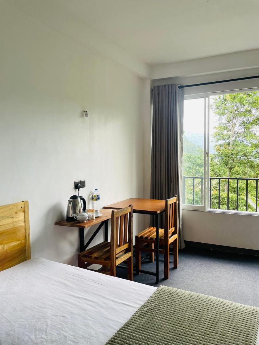 Crystal Resort - Housity