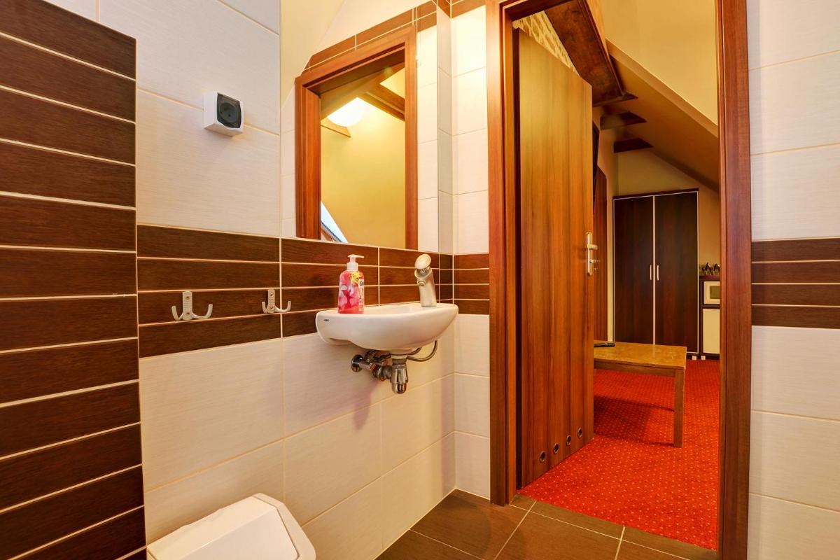 Villa Fenix - Housity