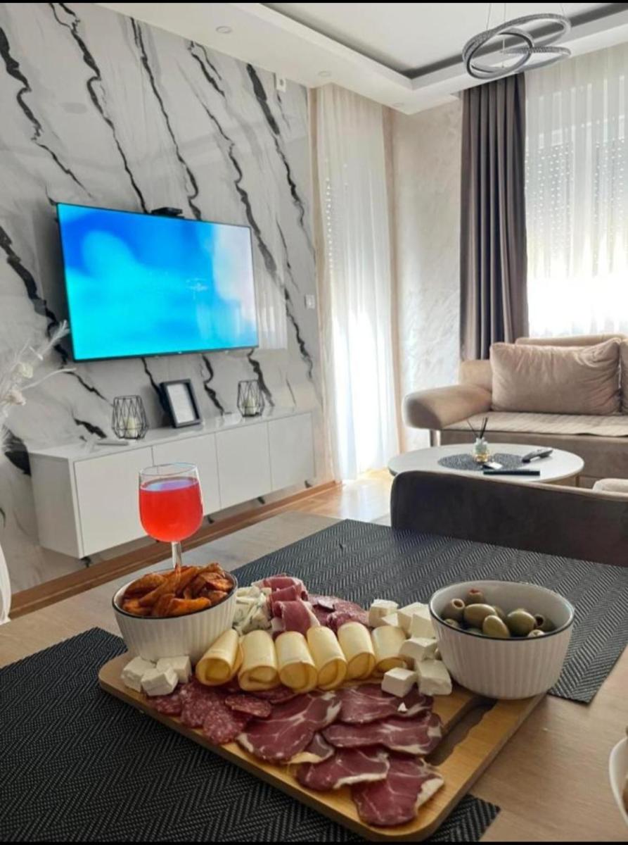 Apartman Stoiljkovic Vrnjacka Banja - Housity