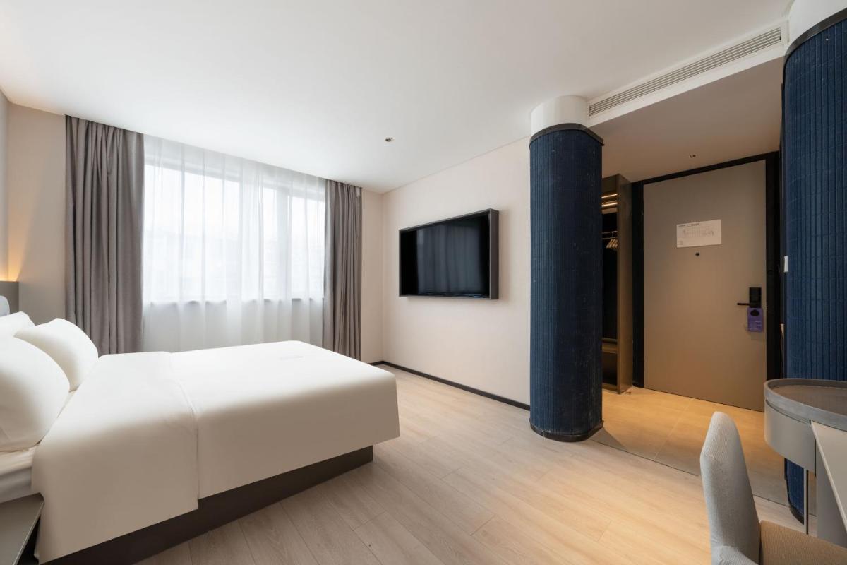 Atour Light Hotel Jinan Harmony Square Provincial Hospital - Hizvo