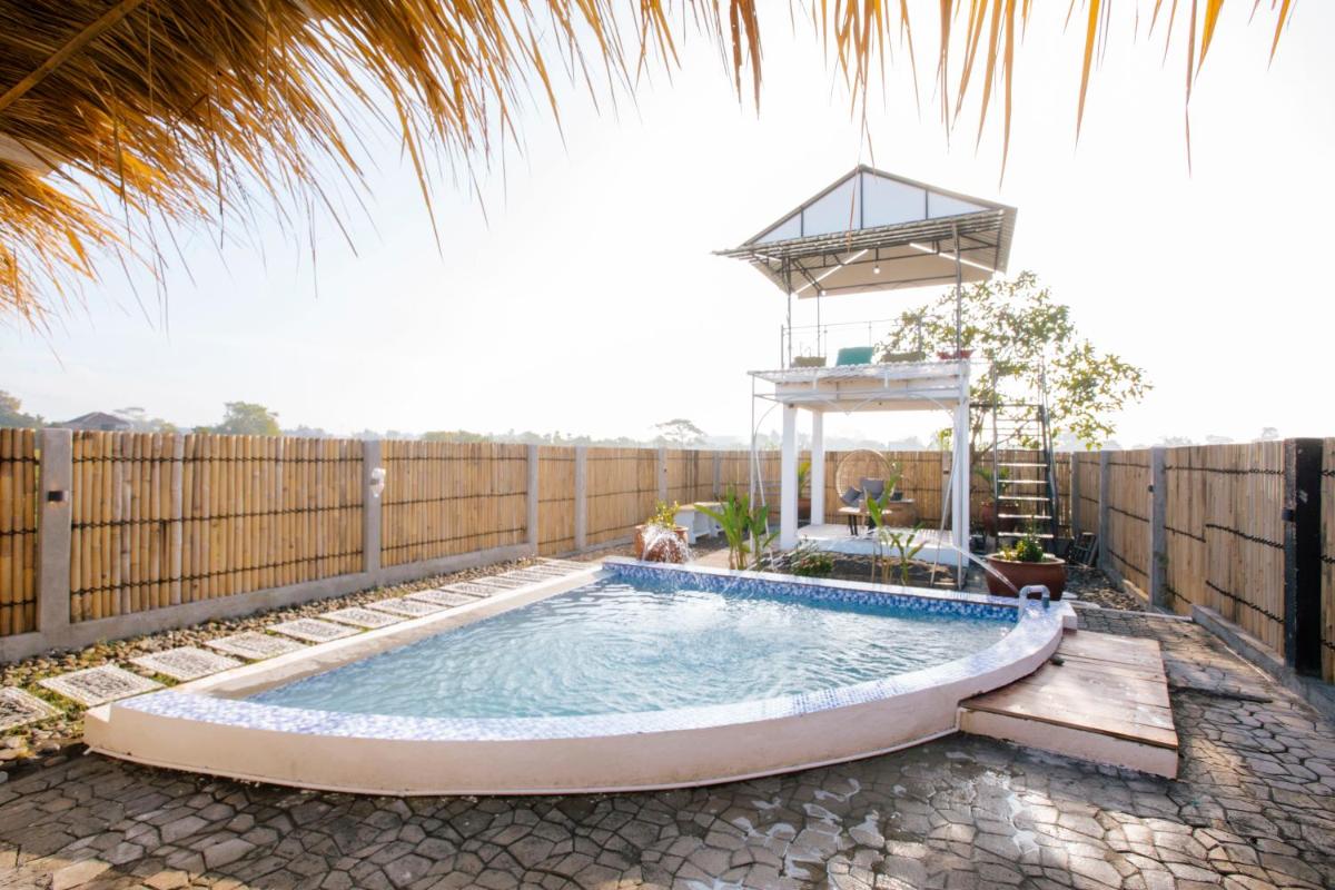 Villa New D'Bamboo by Plesirhatiyogja - Hizvo