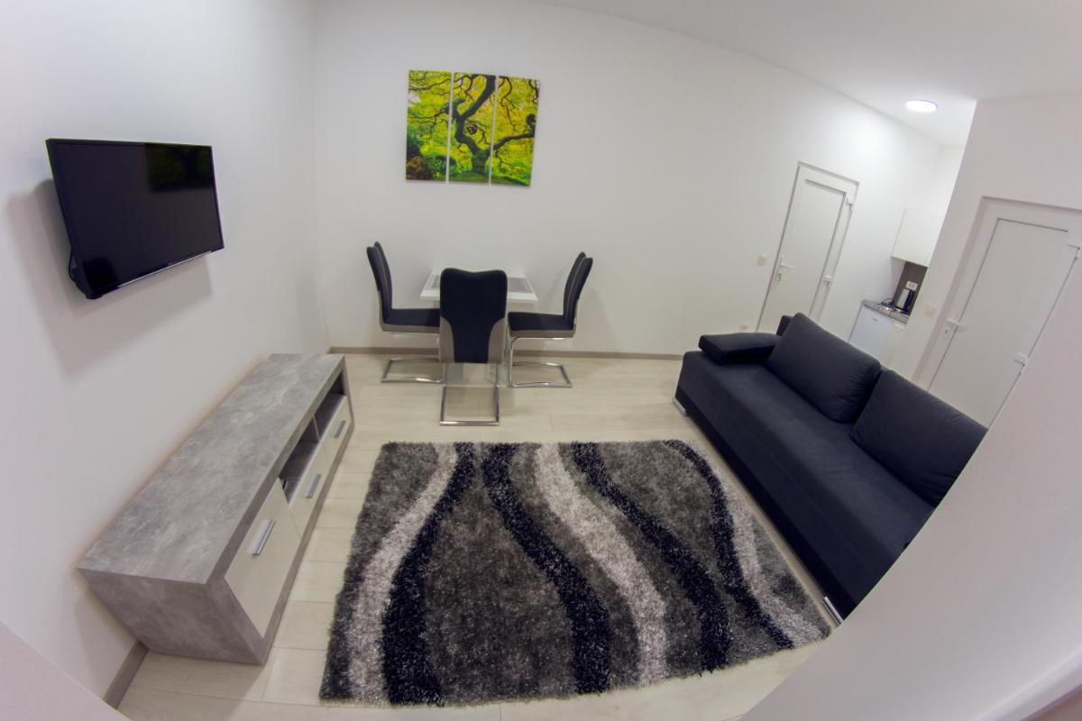 Apartments Petrova170 - Housity