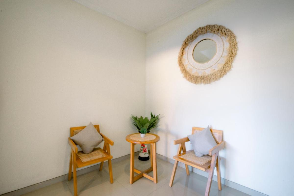 Villa New D'Bamboo by Plesirhatiyogja - Hizvo