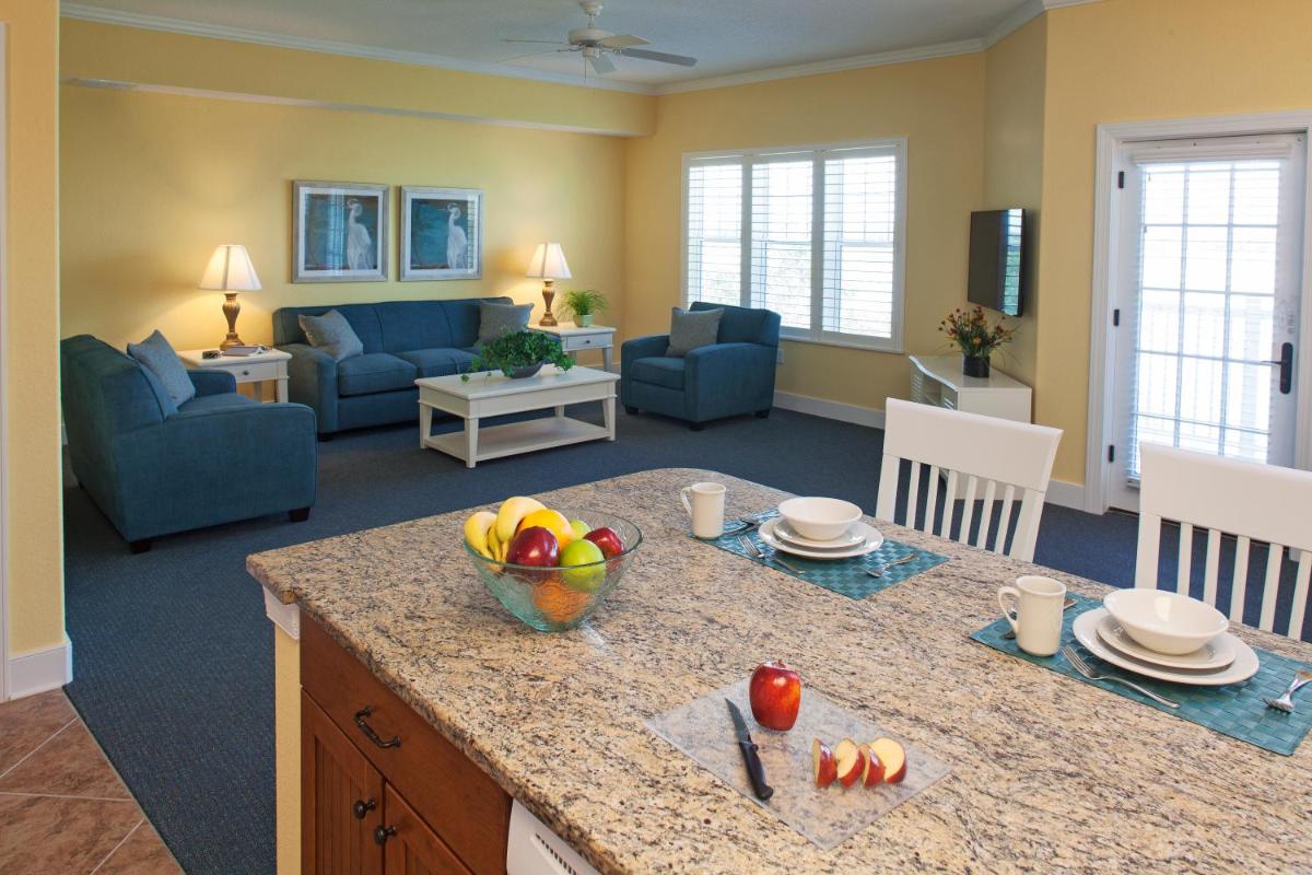 Bluewater by Spinnaker Resorts - Housity