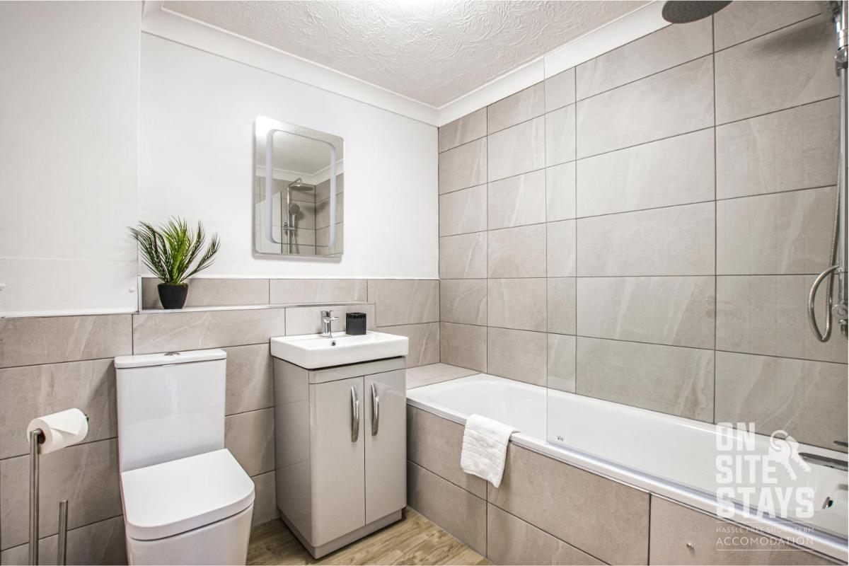 OnSiteStays - Peaceful Bexley 2 bed with dishwasher and Wifi - Housity