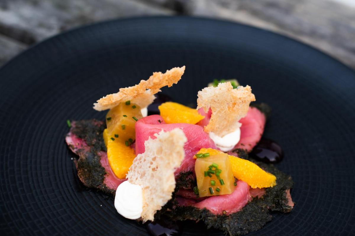 The Brown Horse Inn - Housity