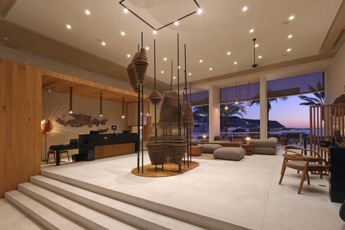 Hotel Indigo La Paz Puerta Cortes by IHG - Housity