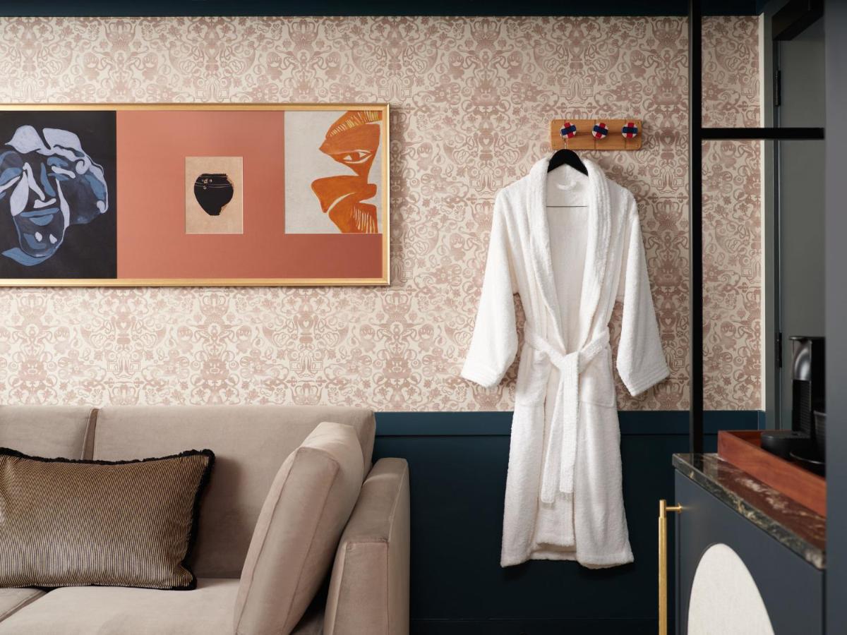 Hotel Indigo Gloucester - The Forum by IHG - Housity