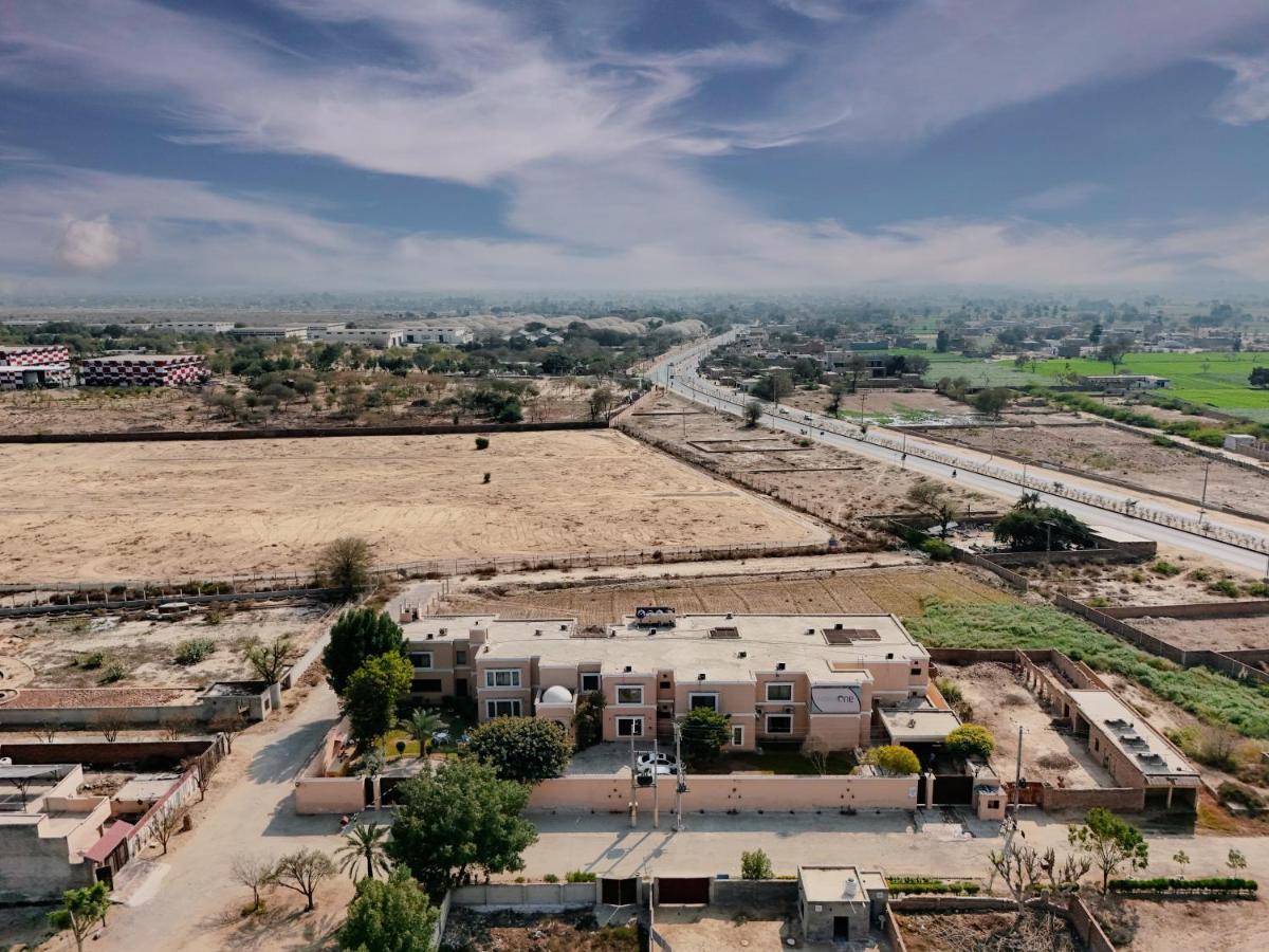 Hotel One Bahawalpur - Housity
