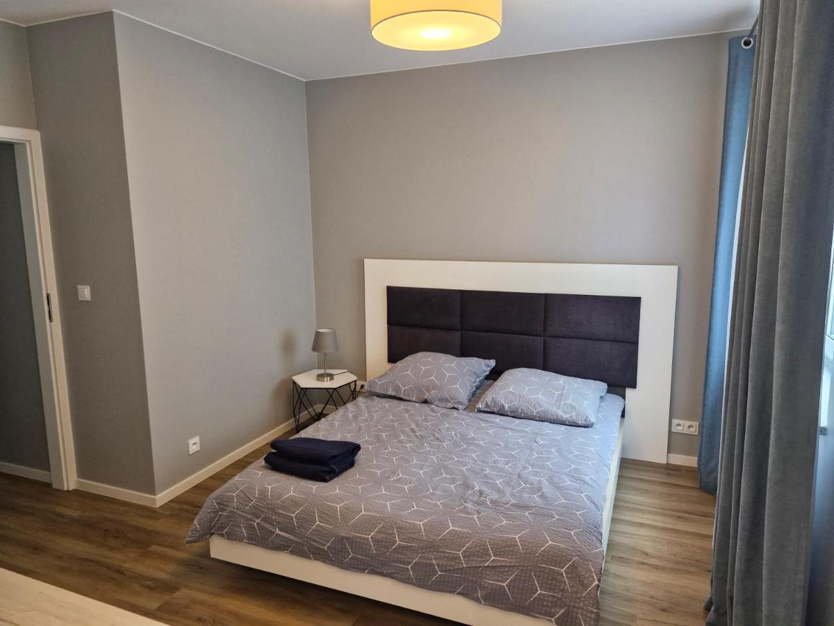 Piastowskie II - Housity