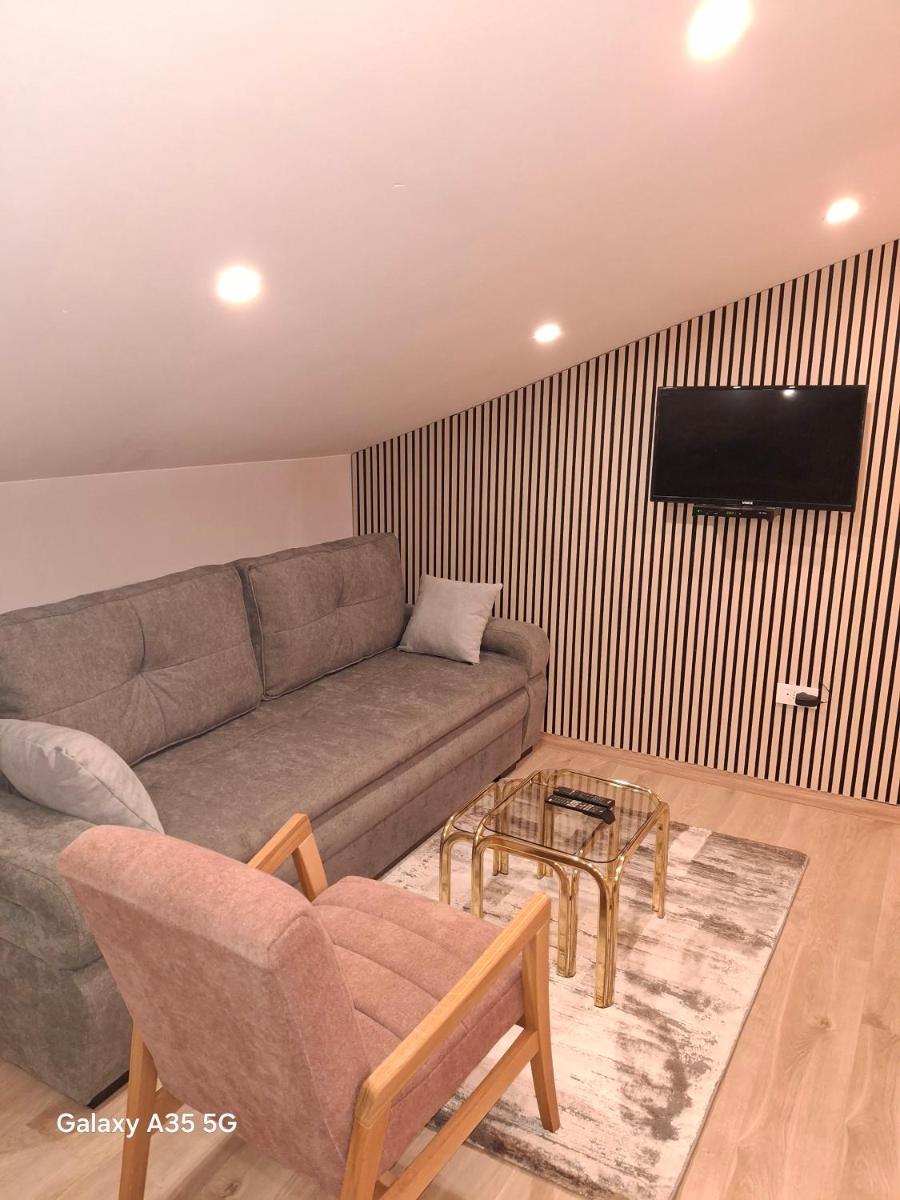 Apartments Strmac - Hizvo