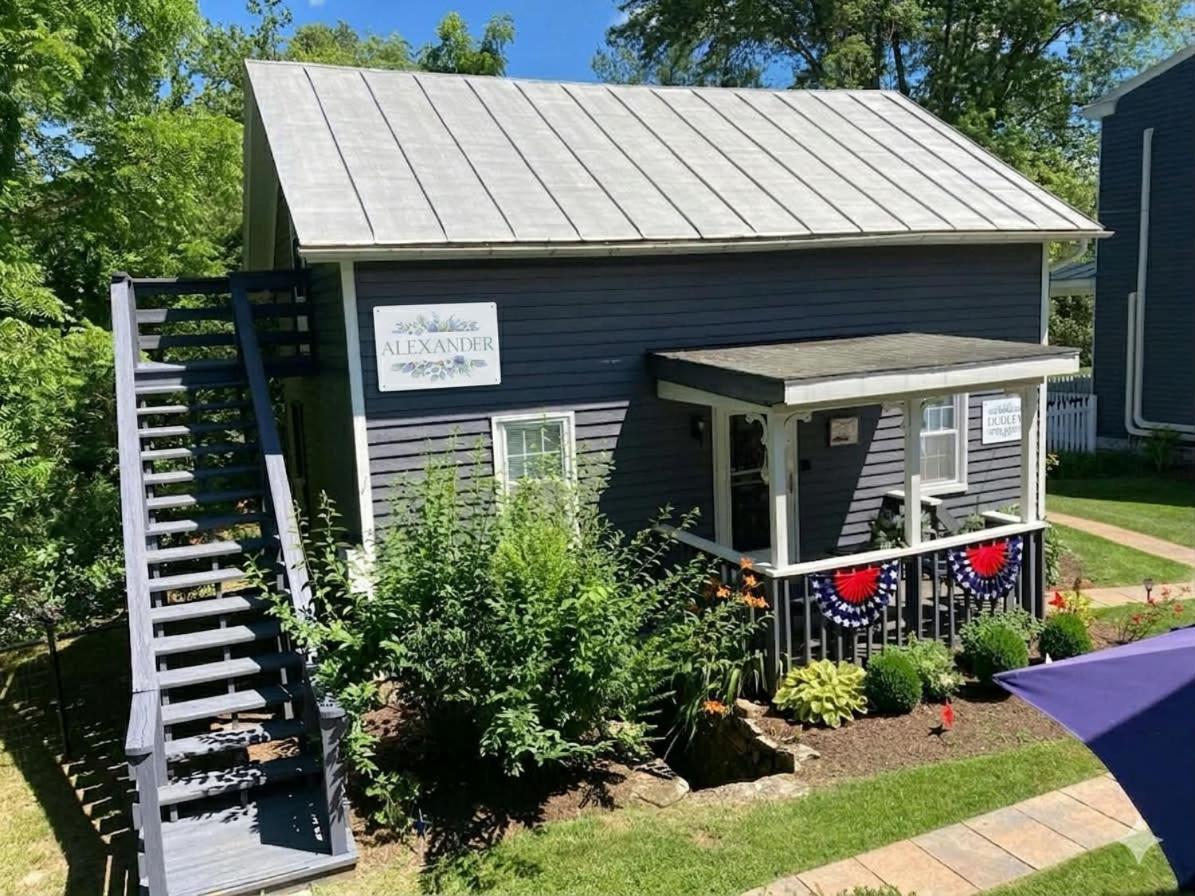 Roadhaven1830 - Housity