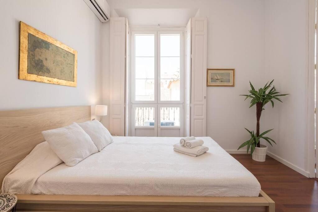 Sunny Málaga Apartments - Housity