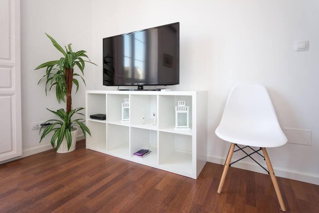Sunny Málaga Apartments - Housity
