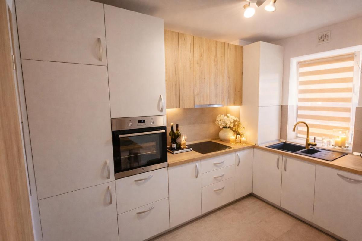 Apart B&V 203 Coresi - Elegant Mountain Retreat - Hizvo