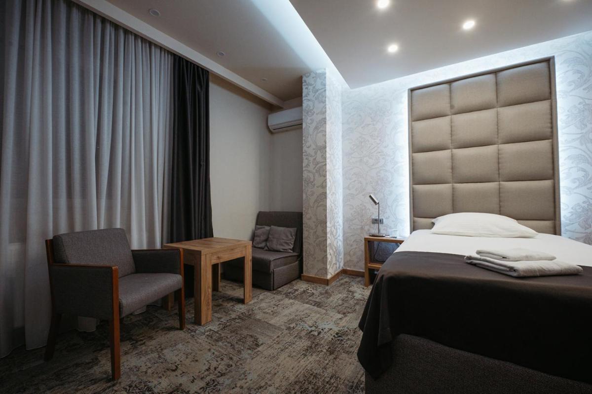 Motel Bor - Housity