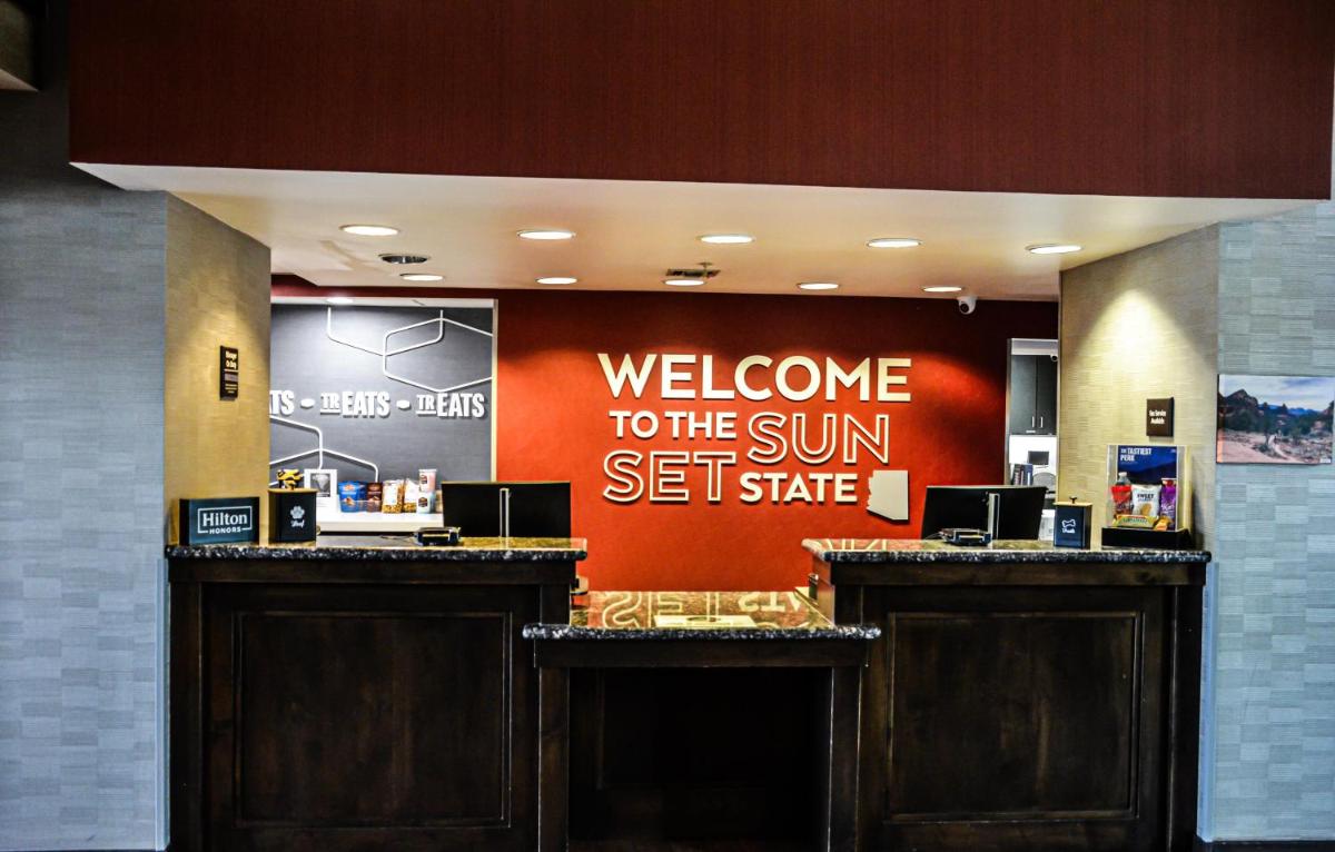 Hampton Inn & Suites Flagstaff - West - Housity