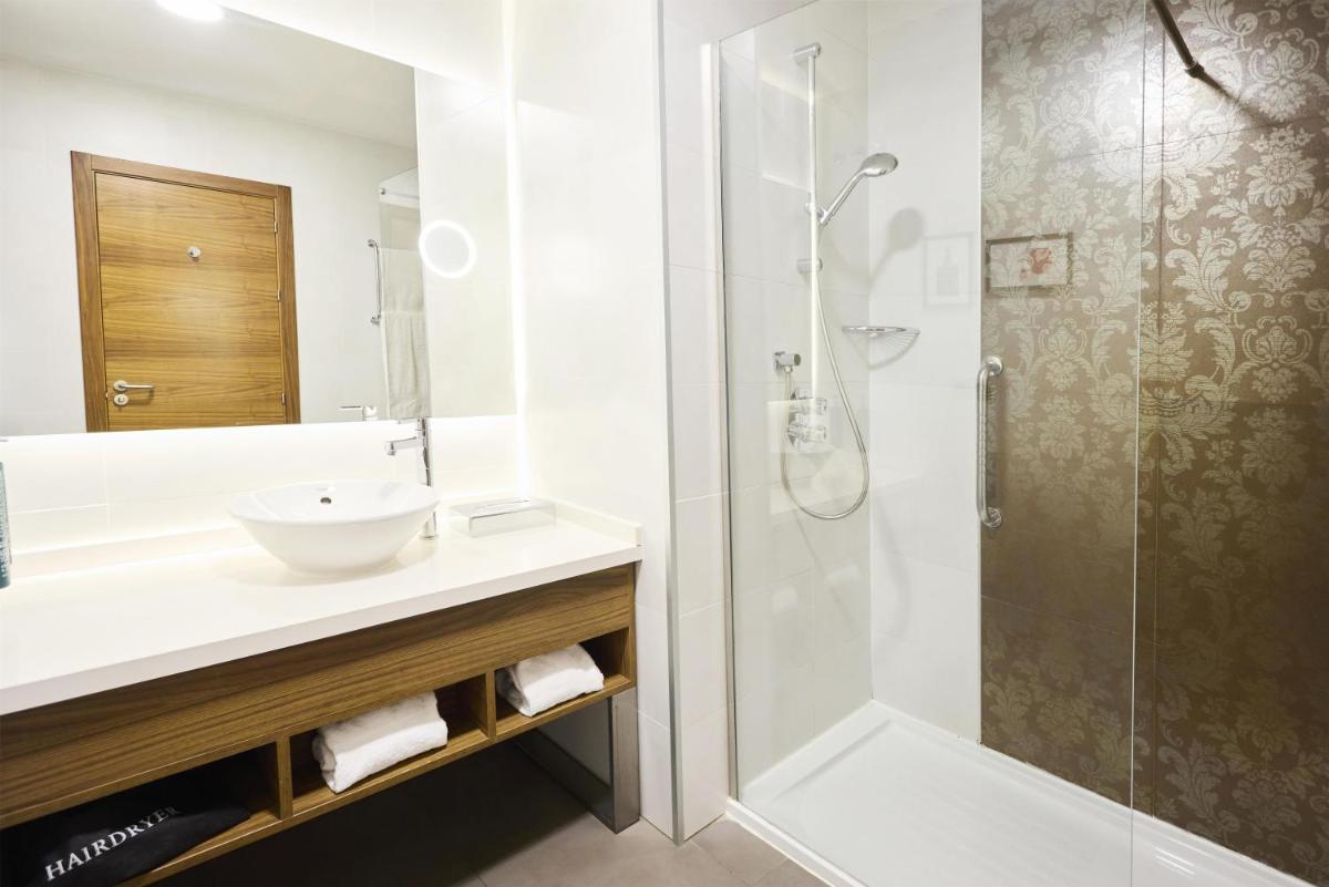 Hilton Garden Inn Sevilla - Hizvo