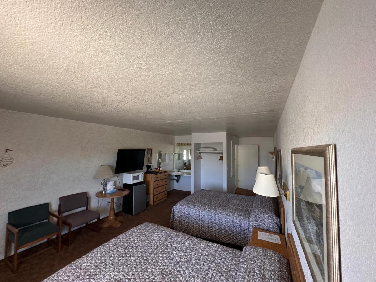 Rim Rock Motel - Housity