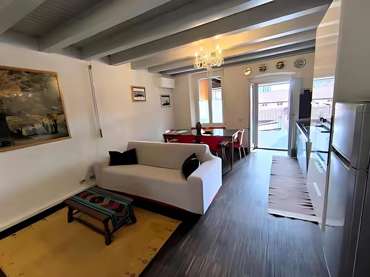 HOUSE 41, nuovo in borgo storico - Housity